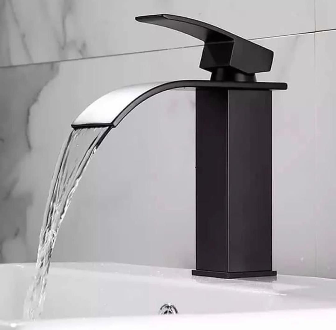 BASIN MIXER TAP