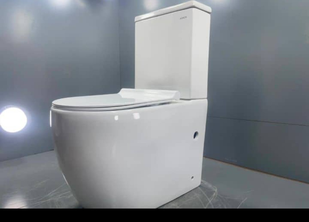 VISTA WATER CLOSET